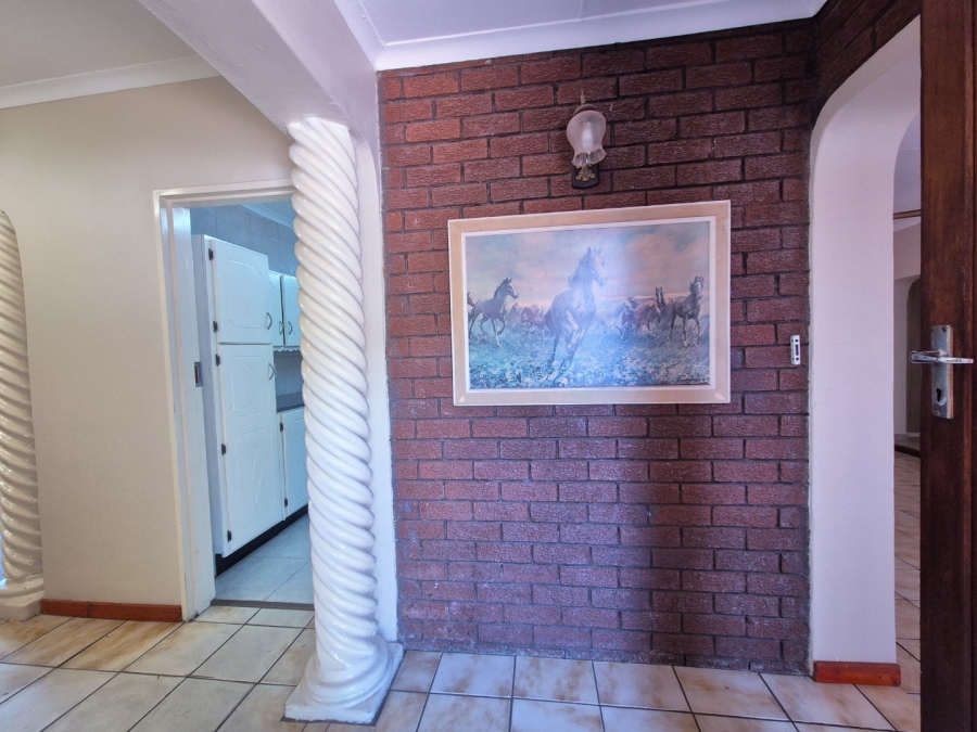 4 Bedroom Property for Sale in Vaalpark Free State